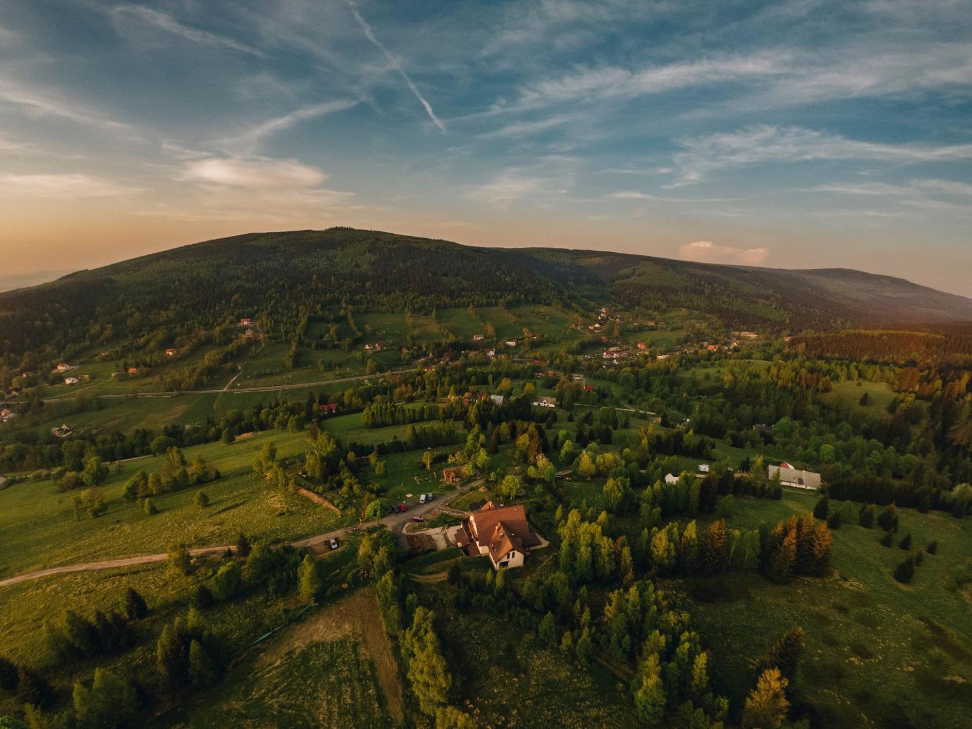 Willa Aleksander Panorama Świeradów-Zdrój Exteriör bild